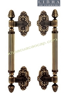 Tay Nắm Cửa Chân Cong DH145:Tay nắm cửa chân cong, lựa chọn số 1 của các nhà thiết kế cửa hiện nay. Bạn dễ dàng lắp thêm khóa cửa không bị phụ thuộc vào độ dài tay nắm